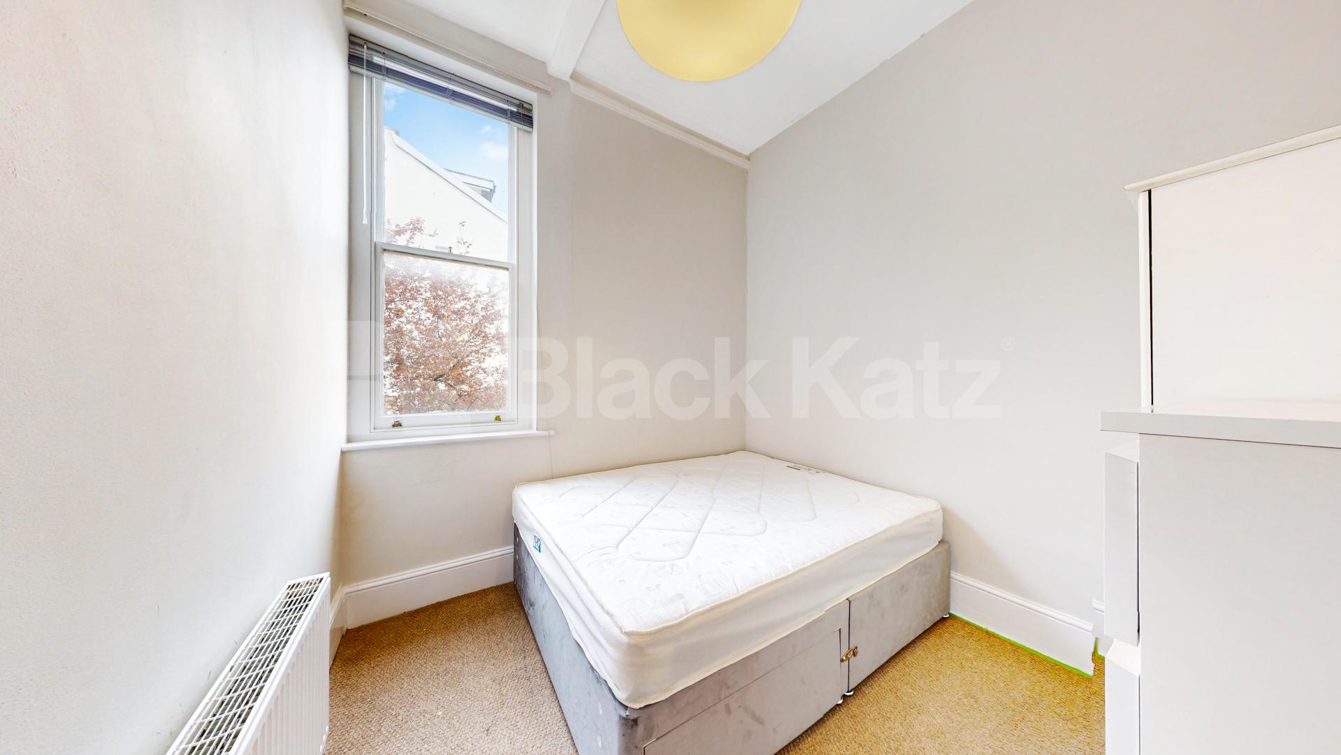 			2 Bedroom, 1 bath, 1 reception Flat			 West End Lane, West Hampstead